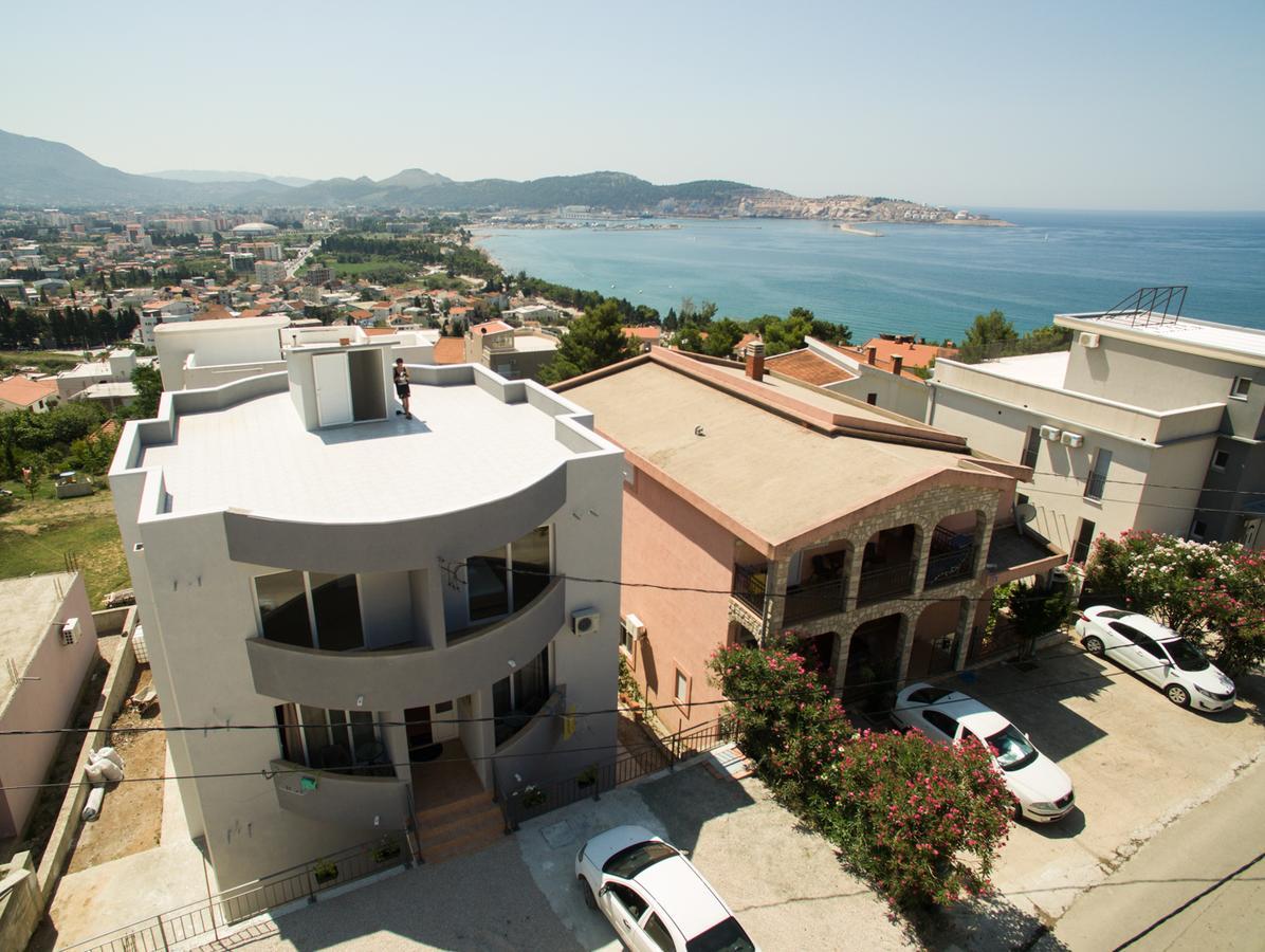 Alise Apartment Bar Exterior photo